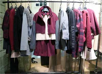 尾货服装与辅料批发全攻略 关键注意事项与实用技巧