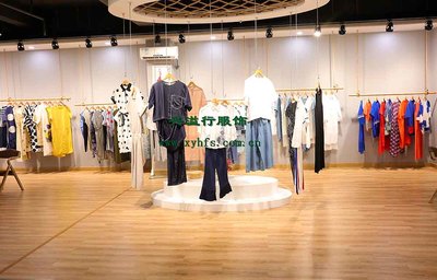 深圳原创设计师品牌“捡子” 2017春夏专柜女装与辅料批发新趋势